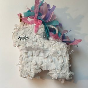 Suuuuper Cute mini unicorn piñata new, never used!